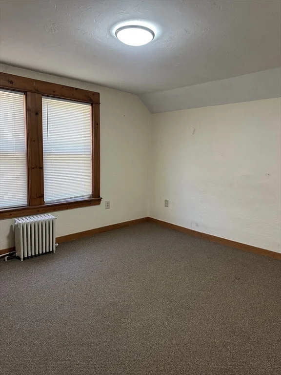 3 bed, 2 bath apartment for rent at 144 Auburn St, Auburn — photo 10 of 12