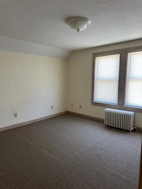 3 bed, 2 bath apartment for rent at 144 Auburn St, Auburn — photo 12 of 12