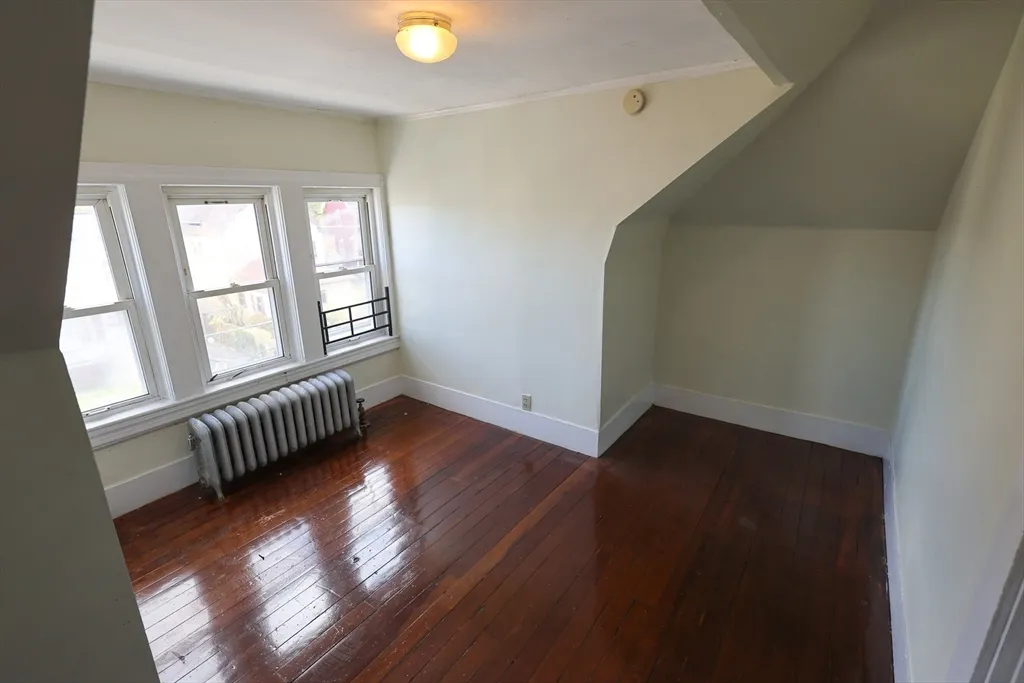 4 bed, 1 bath apartment for rent at 144 Blake St Unit 2, Hyde Park — photo 21 of 28