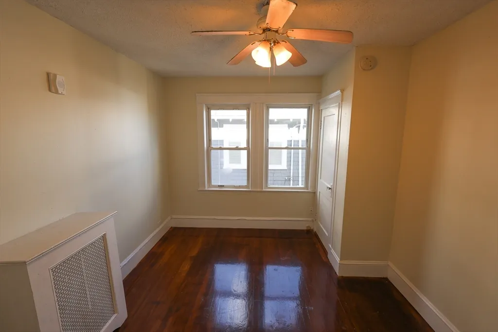 4 bed, 1 bath apartment for rent at 144 Blake St Unit 2, Hyde Park — photo 12 of 28
