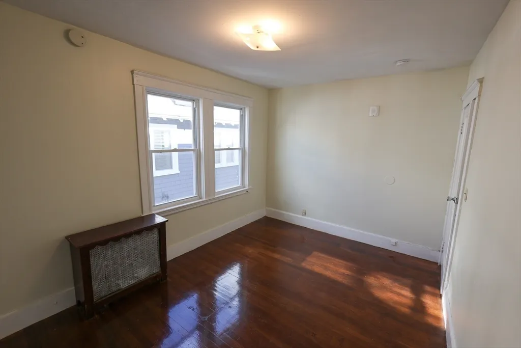 4 bed, 1 bath apartment for rent at 144 Blake St Unit 2, Hyde Park — photo 17 of 28