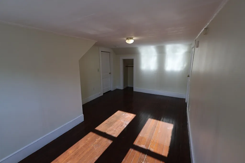 4 bed, 1 bath apartment for rent at 144 Blake St Unit 2, Hyde Park — photo 26 of 28