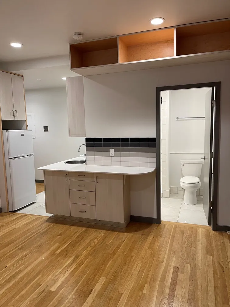 Studio bed, 1 bath apartment for rent at 144 Bowdoin St Unit 23, Boston Downtown — photo 6 of 12