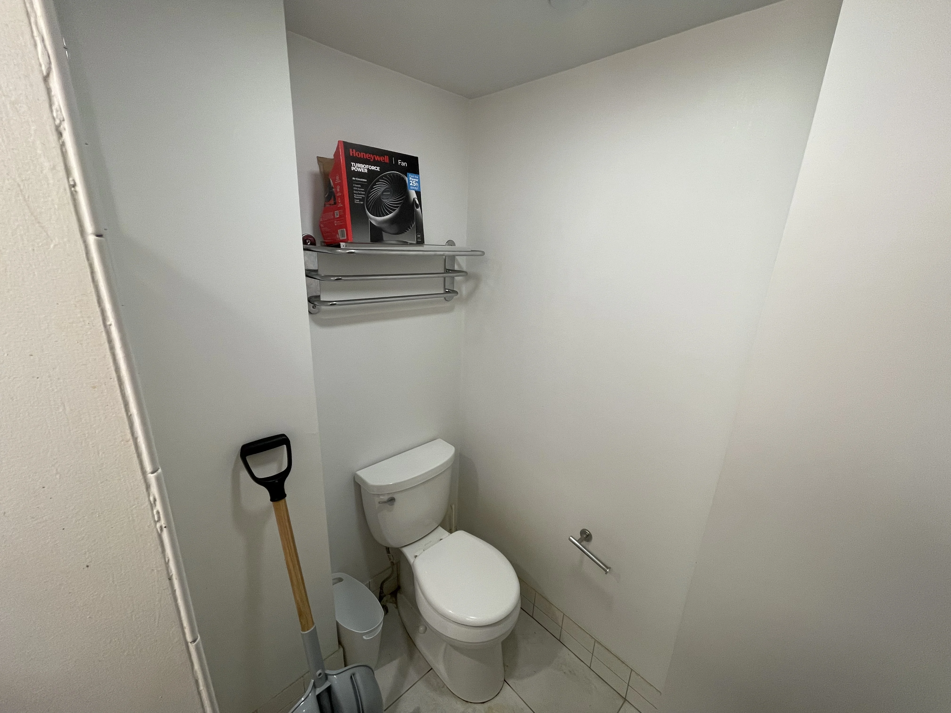 Studio bed, 1 bath apartment for rent at 144 Bowdoin St Unit 62, Boston Downtown — photo 6 of 9