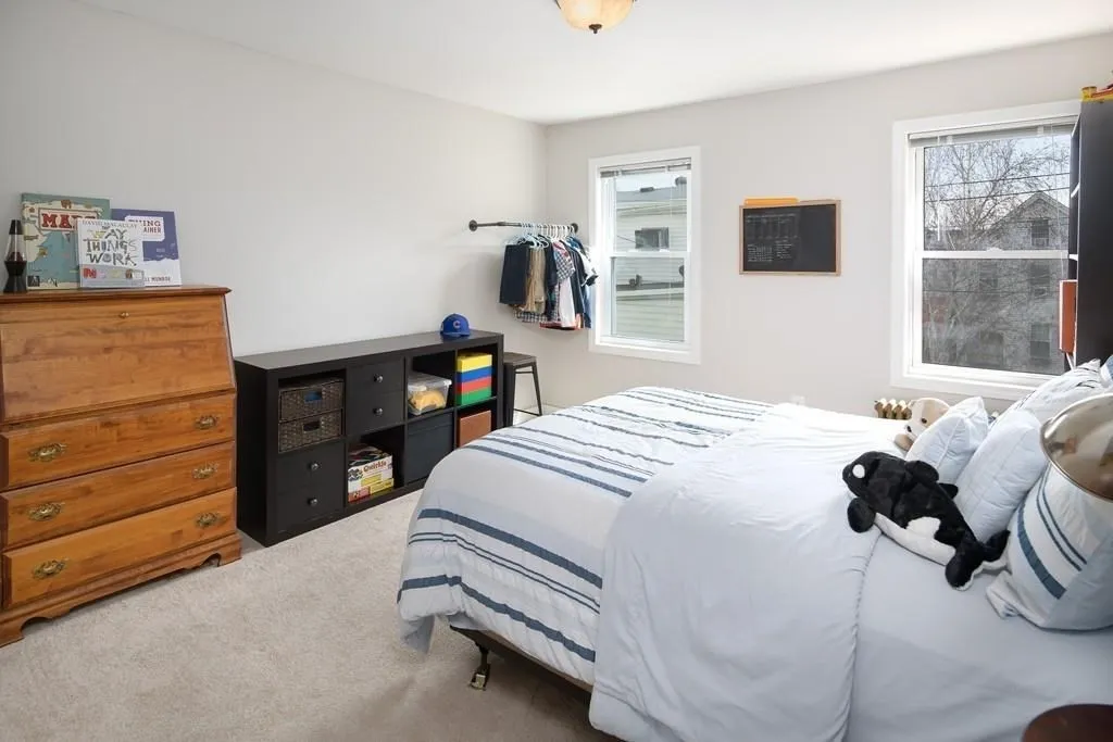 4 bed, 3 bath apartment for rent at 144 Brooks St, East Boston — photo 13 of 20