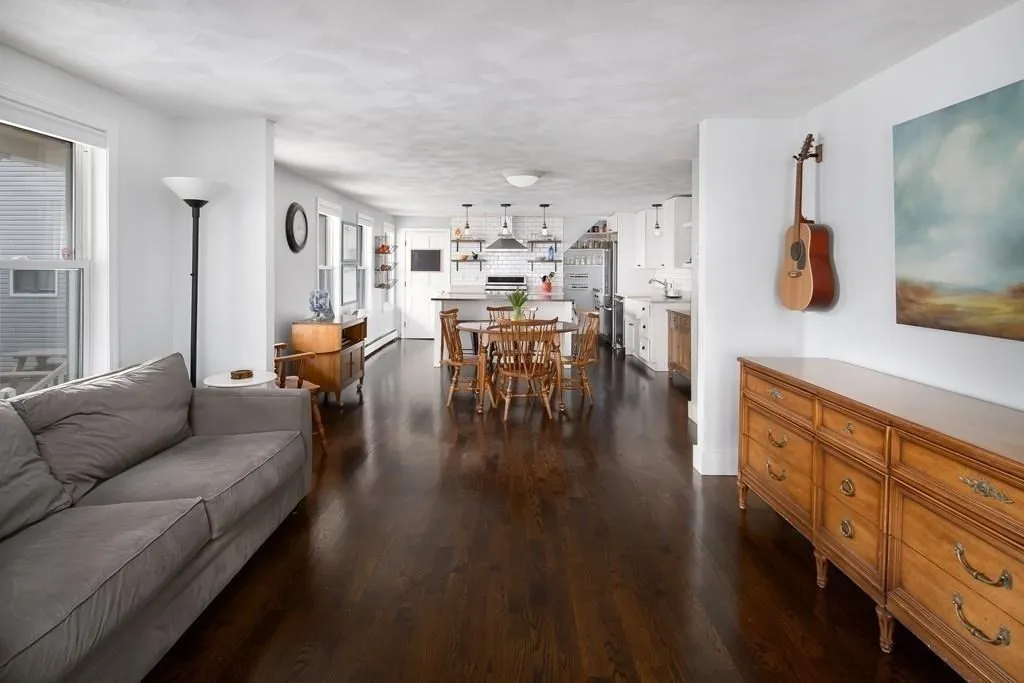 4 bed, 3 bath apartment for rent at 144 Brooks St, East Boston — photo 6 of 20