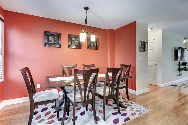 2 bed, 1 bath apartment for rent at 144 Bucknam St Unit 144, Everett — photo 4 of 11