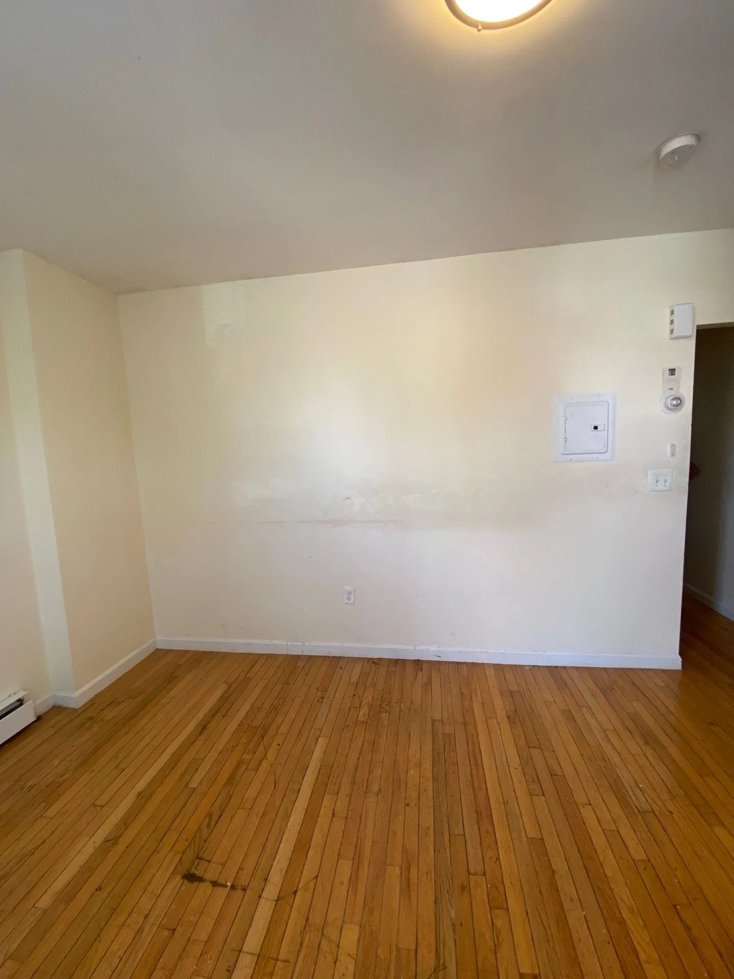 1 bed, 1 bath apartment for rent at 144 Chelsea St Unit 1R, East Boston — photo 3 of 8