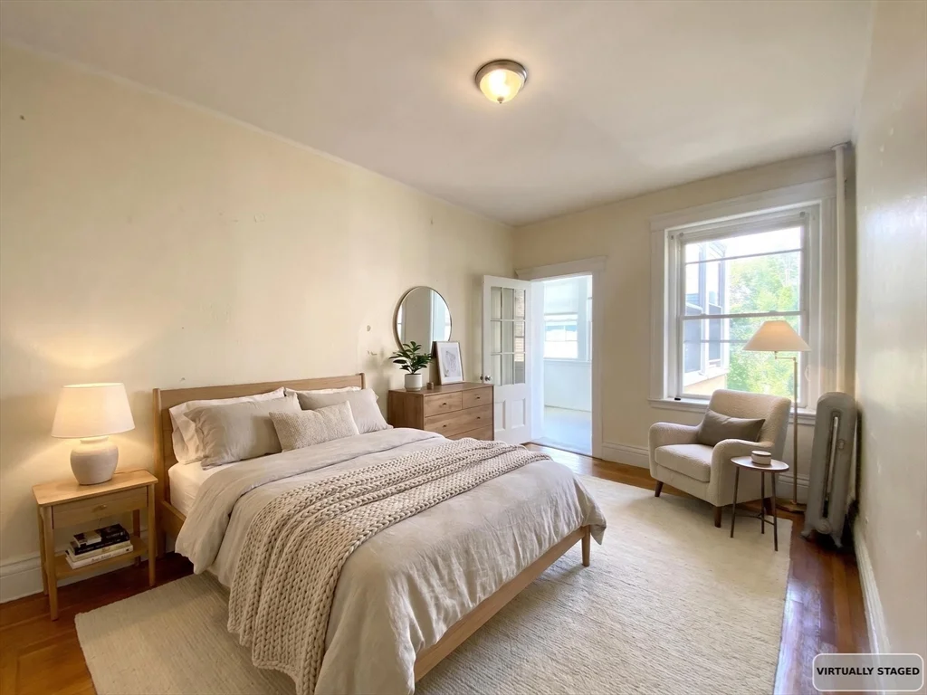 4 bed, 1 bath apartment for rent at 144 Coolidge St Unit 2, Coolidge Corner — photo 18 of 24