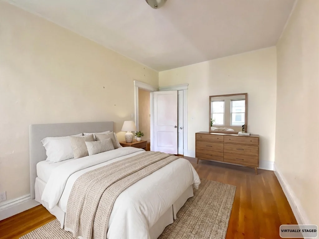 4 bed, 1 bath apartment for rent at 144 Coolidge St Unit 2, Coolidge Corner — photo 14 of 24