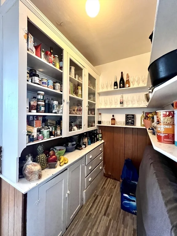 4 bed, 1 bath apartment for rent at 144 Coolidge St Unit 3, Coolidge Corner — photo 14 of 17