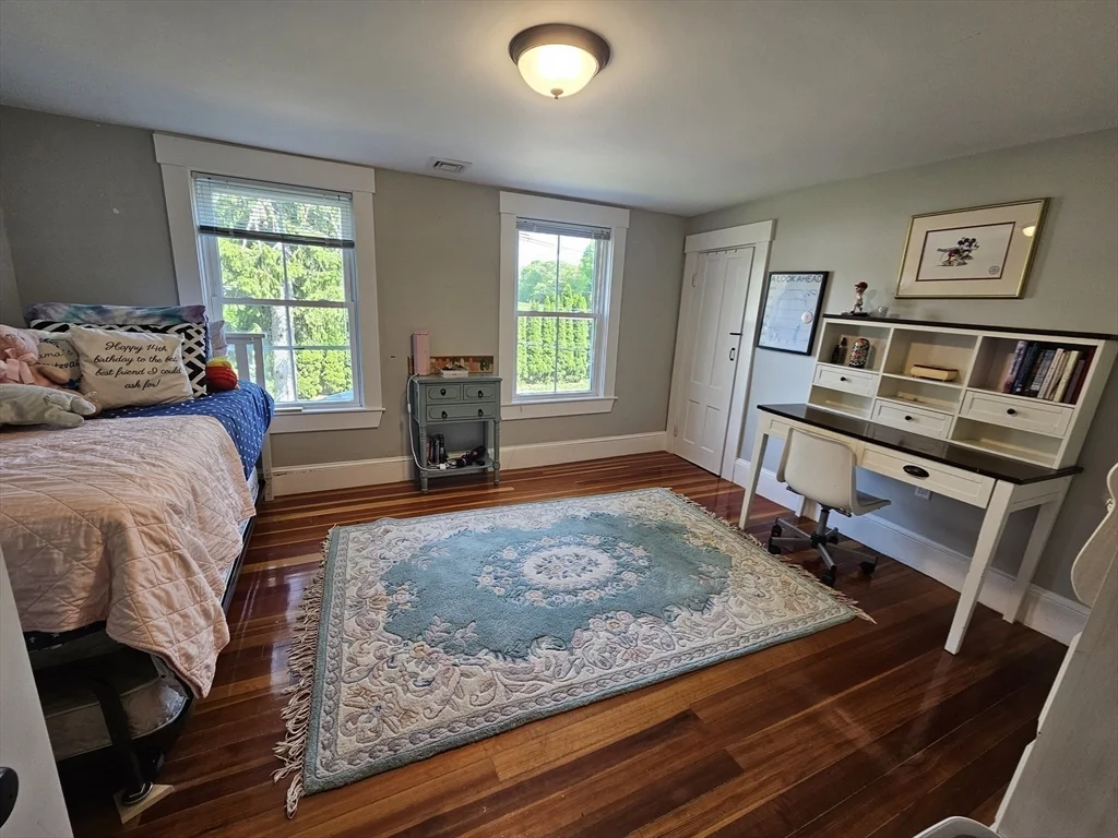 6 bed, 3 bath apartment for rent at 144 East St, Sharon — photo 31 of 42
