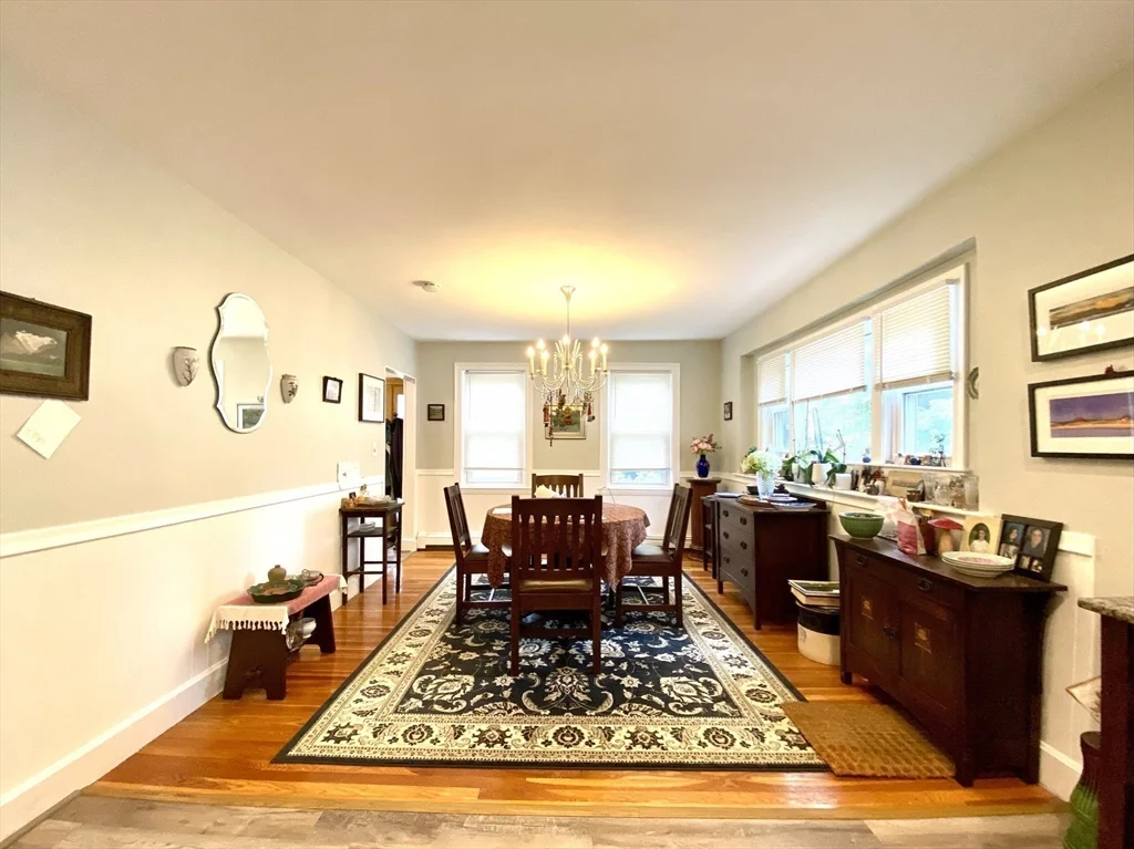 5 bed, 3 bath apartment for rent at 144 Ellison Park Unit 1, Waltham — photo 5 of 20