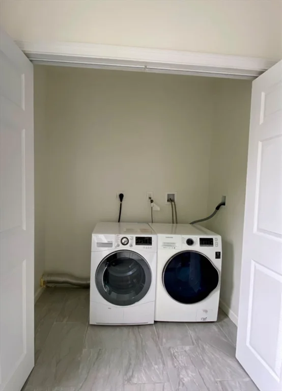 5 bed, 3 bath apartment for rent at 144 Ellison Park, Waltham — photo 12 of 17