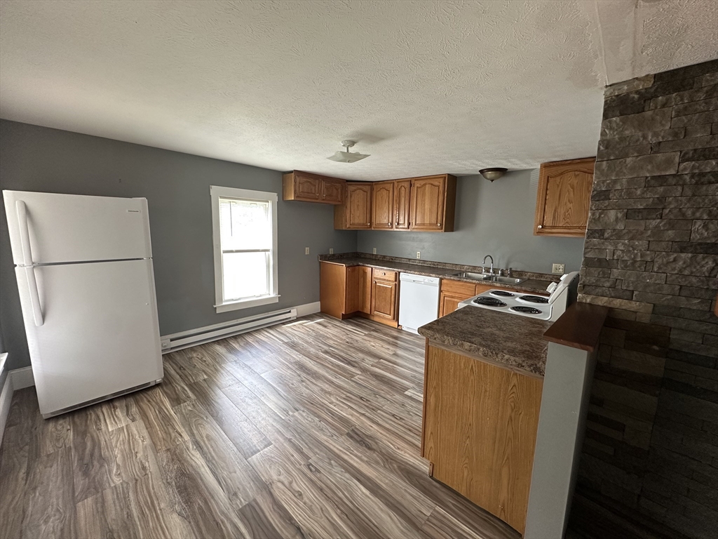 2 bed, 1 bath apartment for rent at 144 High St Unit Uni 2, Fitchburg — photo 11 of 11
