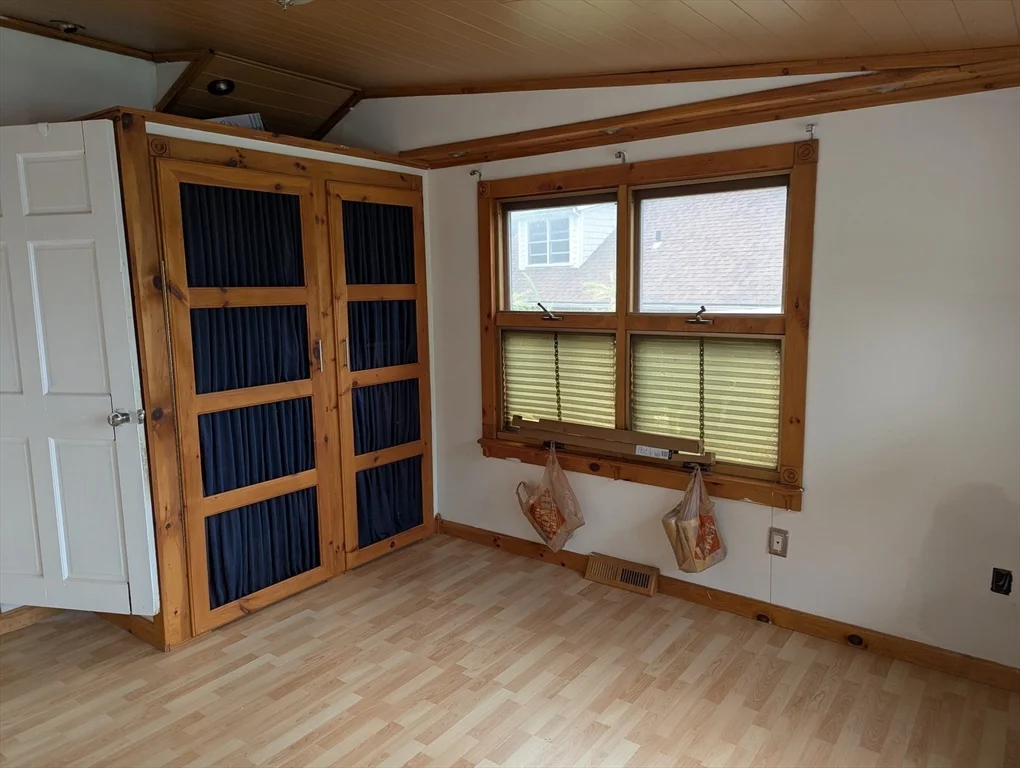 3 bed, 3 bath apartment for rent at 144 Lake Shore Dr, Weymouth — photo 7 of 25