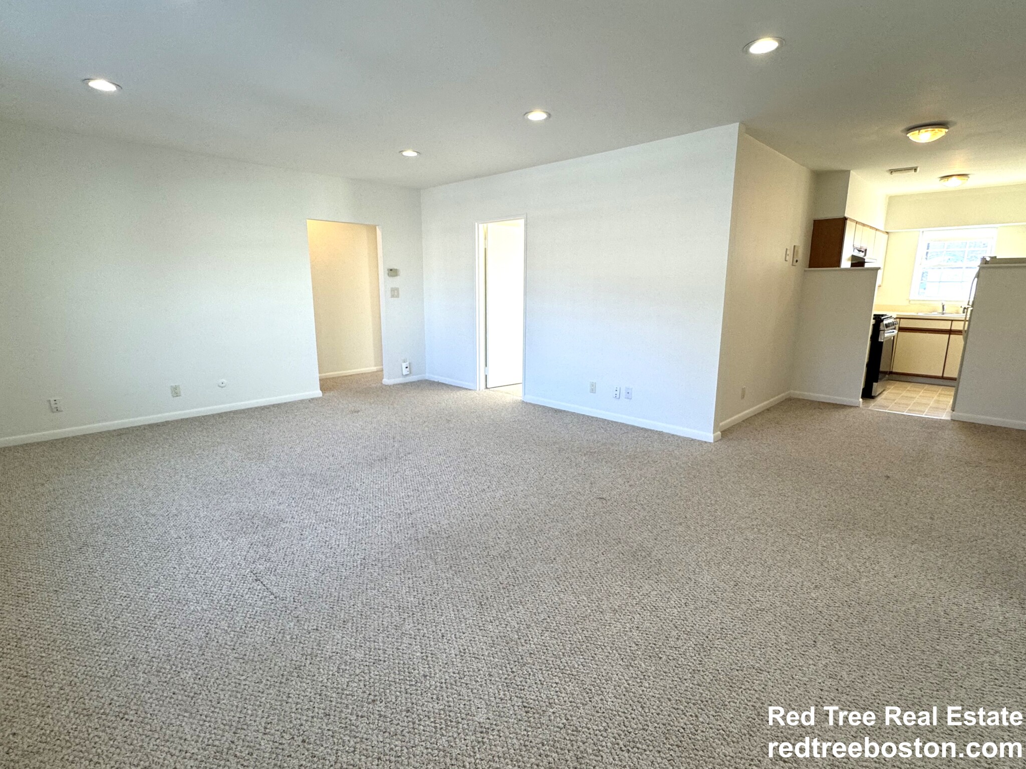 2 bed, 1 bath apartment for rent at 144 Lake Shore Rd Unit 1, Brighton — photo 6 of 21