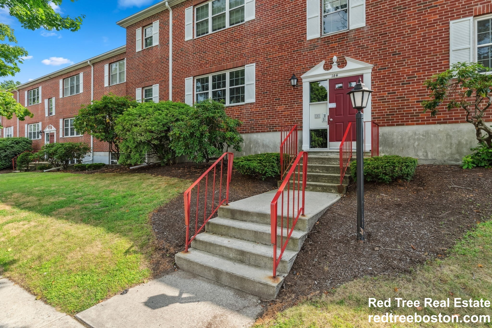 2 bed, 1 bath apartment for rent at 144 Lake Shore Rd Unit 1, Brighton — photo 18 of 21
