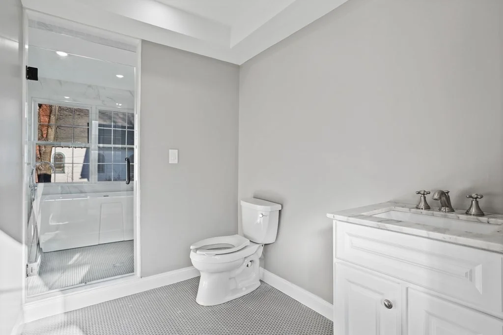 1 bed, 1 bath apartment for rent at 144 Lincoln Rd Unit 1, Lincoln — photo 14 of 28