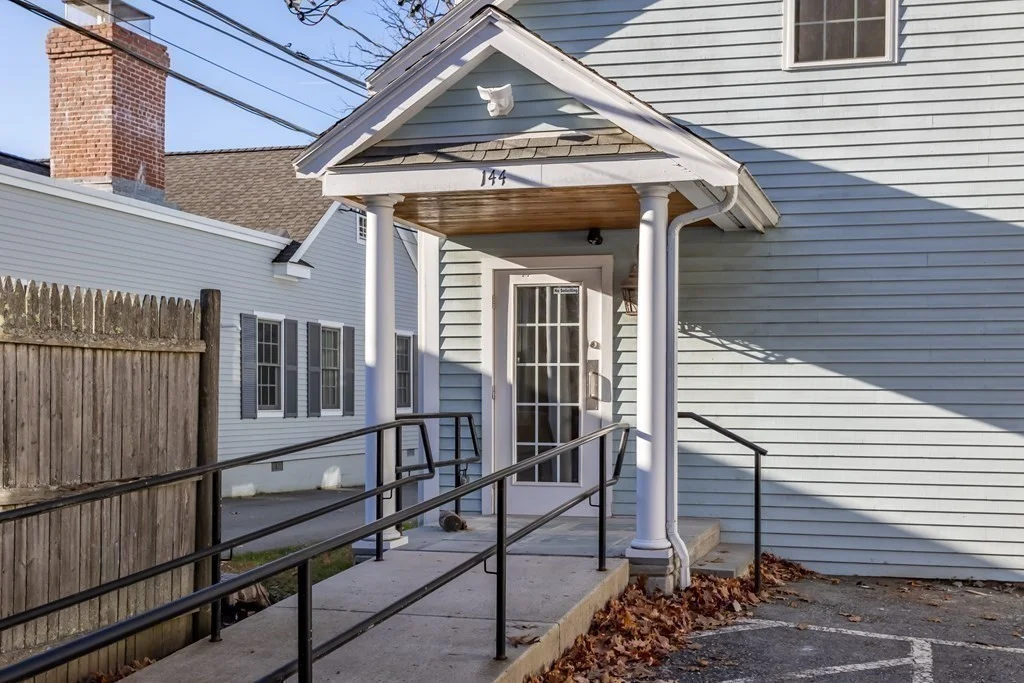 1 bed, 1 bath apartment for rent at 144 Lincoln Rd Unit 1, Lincoln — photo 21 of 28