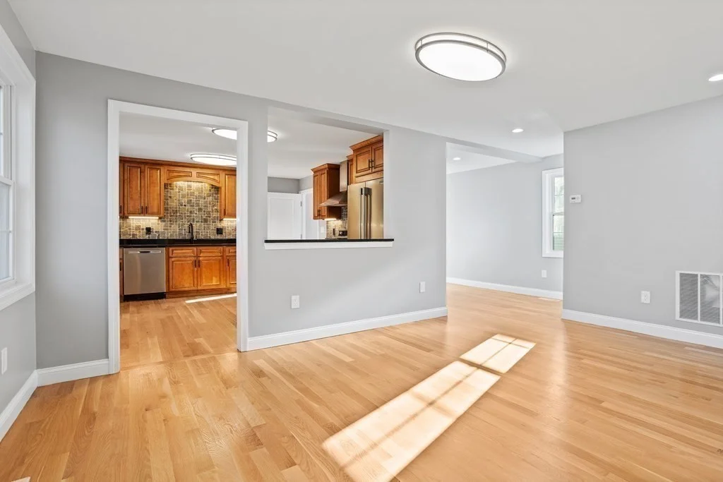 1 bed, 1 bath apartment for rent at 144 Lincoln Rd Unit 1, Lincoln
