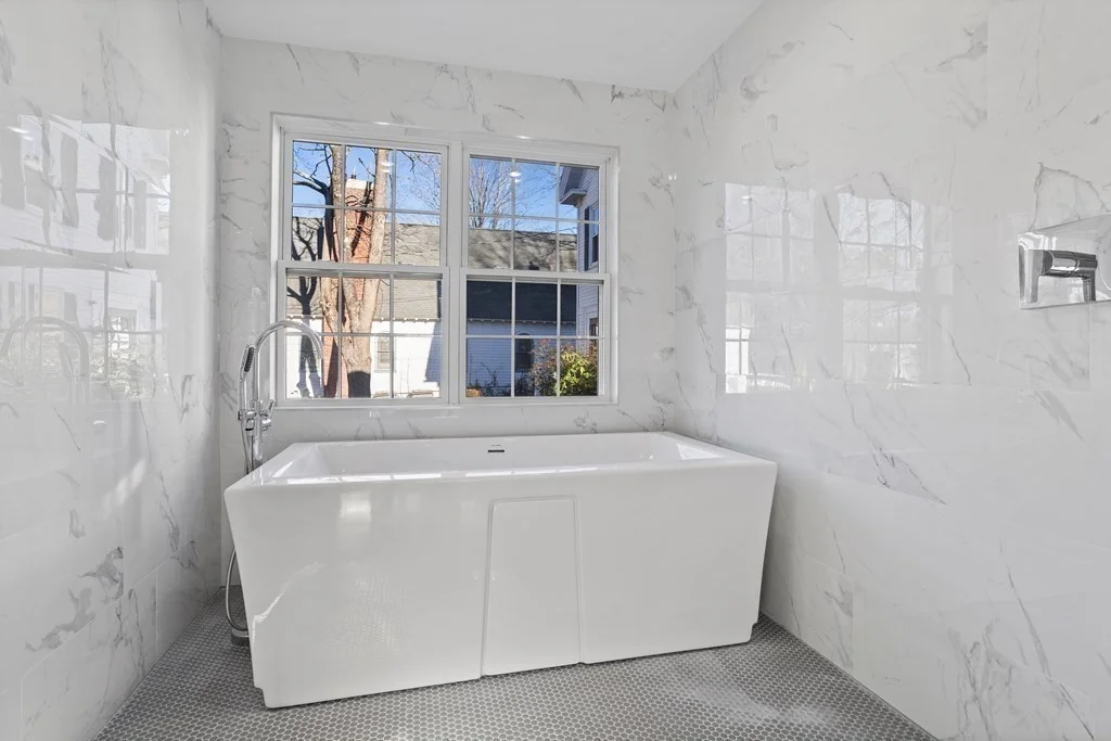 1 bed, 1 bath apartment for rent at 144 Lincoln Rd Unit 1, Lincoln — photo 16 of 28