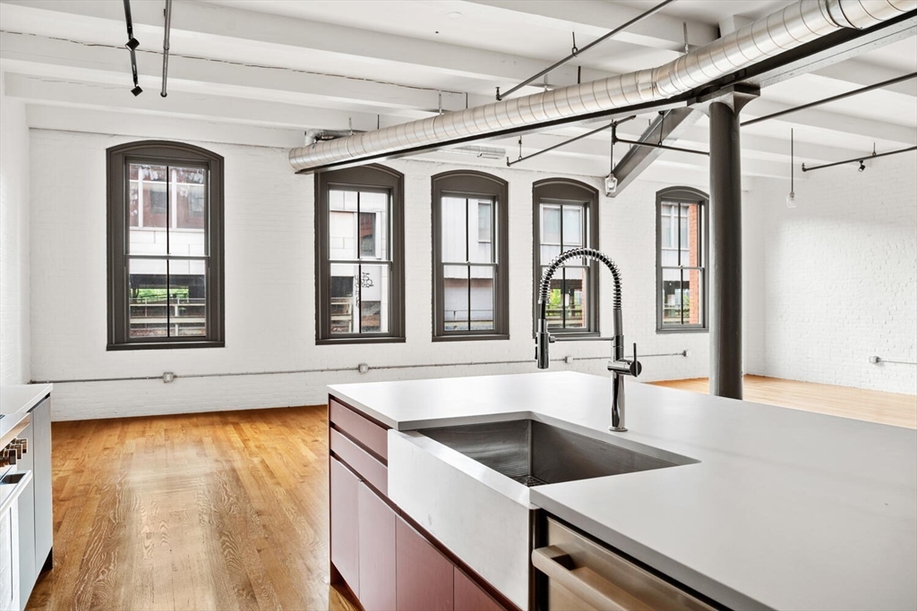 2 bed, 2 bath apartment for rent at 144 Lincoln St Unit 3, Leather District — photo 5 of 17