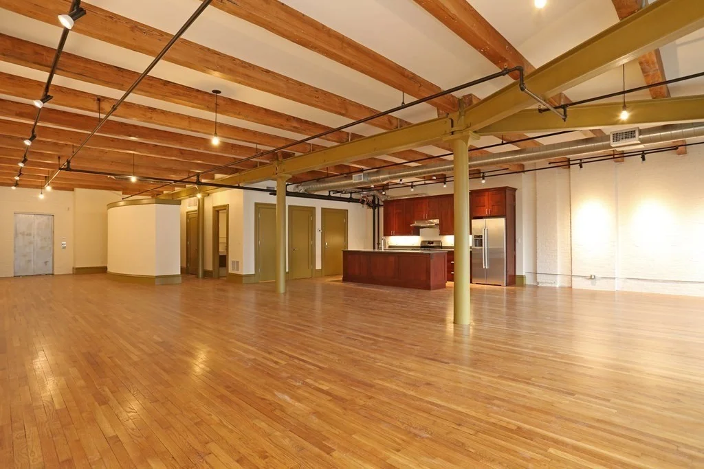2 bed, 2 bath apartment for rent at 144 Lincoln St Unit 5, Leather District — photo 4 of 12