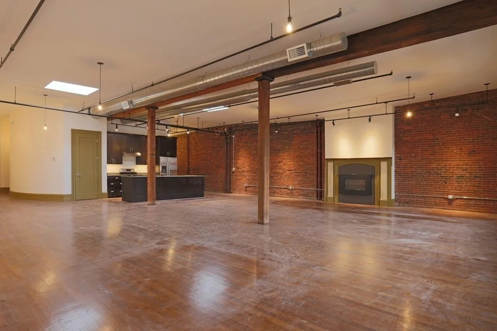2 bed, 2 bath apartment for rent at 144 Lincoln St Unit 6, Leather District — photo 2 of 12