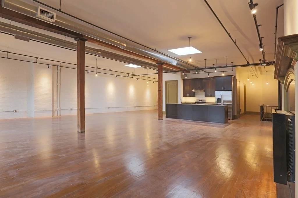 2 bed, 2 bath apartment for rent at 144 Lincoln St Unit 6, Leather District — photo 3 of 12