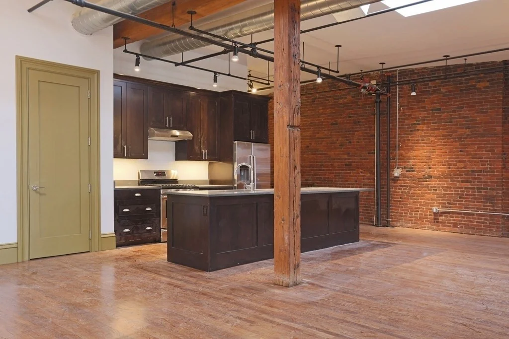 2 bed, 2 bath apartment for rent at 144 Lincoln St Unit 6, Leather District — photo 6 of 12