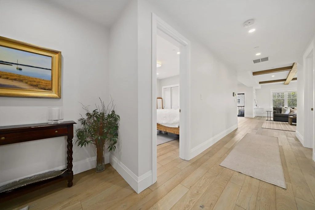 3 bed, 2 bath apartment for rent at 144 Linden St Unit 2, Wellesley — photo 19 of 28