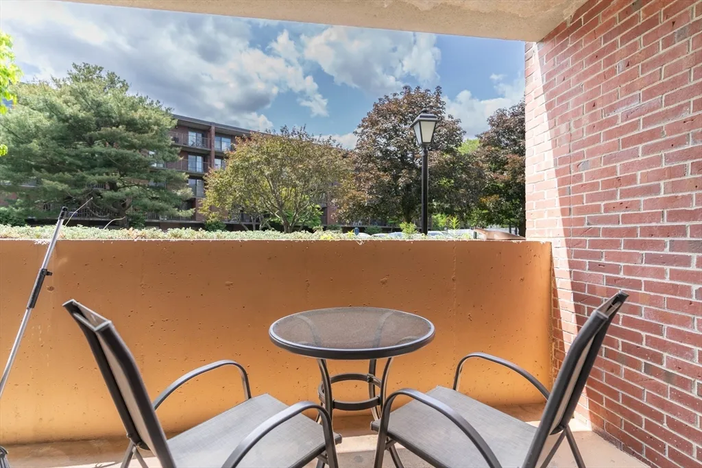 1 bed, 1 bath apartment for rent at 144 Marble Unit 103, Stoneham — photo 12 of 15