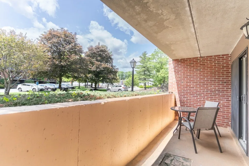 1 bed, 1 bath apartment for rent at 144 Marble Unit 103, Stoneham — photo 11 of 15