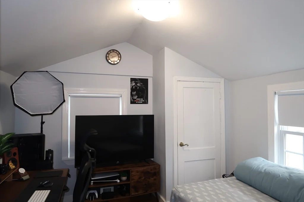 3 bed, 2 bath apartment for rent at 144 Massasoit St, Waltham — photo 9 of 16