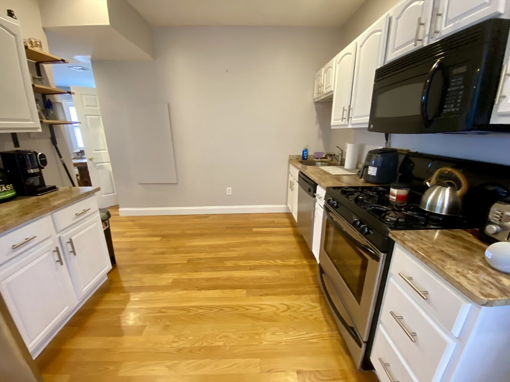2 bed, 2 bath apartment for rent at 144 Minot St Unit 2, Dorchester — photo 13 of 25