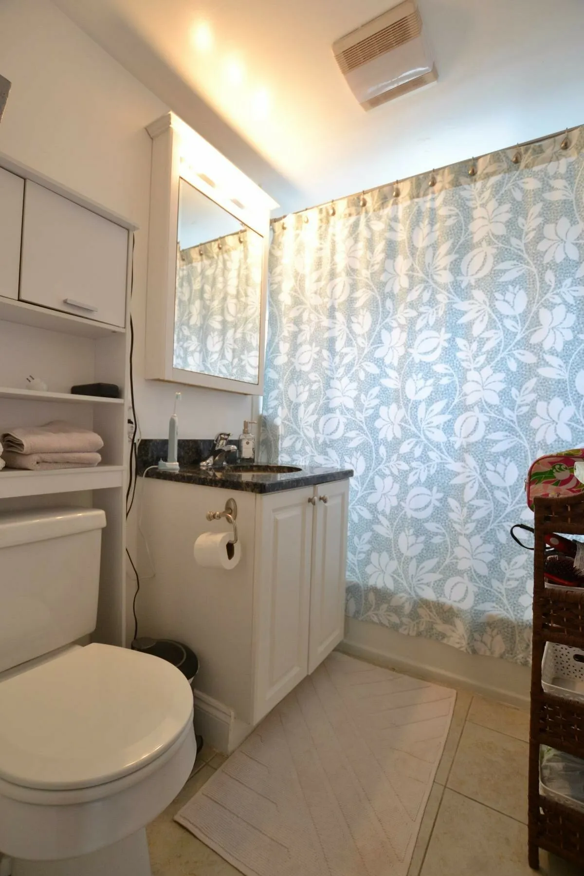 3 bed, 2 bath apartment for rent at 144 Newton St Unit 4, Brighton — photo 9 of 12