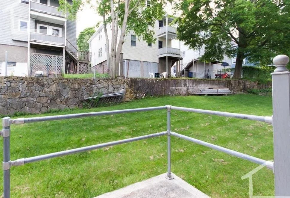 3 bed, 1 bath apartment for rent at 144 Nonantum, Brighton — photo 3 of 12