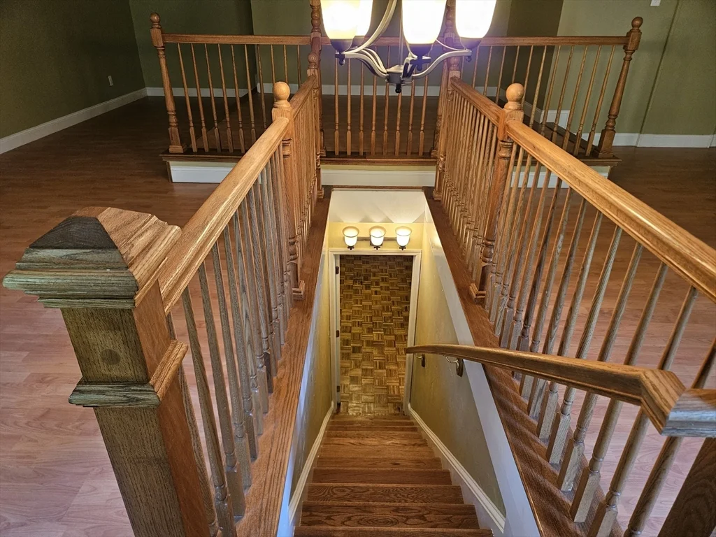 4 bed, 1 bath apartment for rent at 144 Parmenter Rd, Hudson — photo 33 of 39