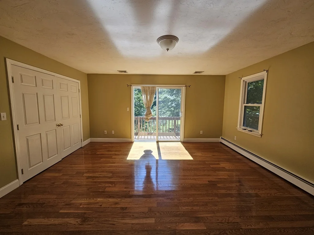 4 bed, 1 bath apartment for rent at 144 Parmenter Rd, Hudson — photo 26 of 39