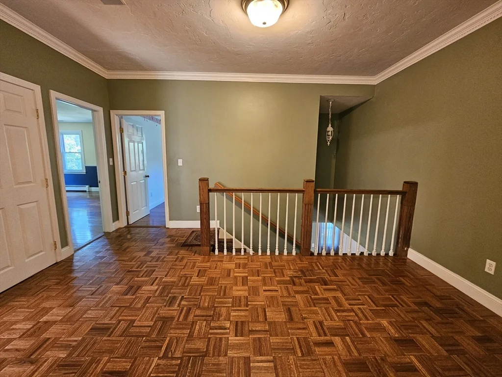 4 bed, 1 bath apartment for rent at 144 Parmenter Rd, Hudson — photo 28 of 39