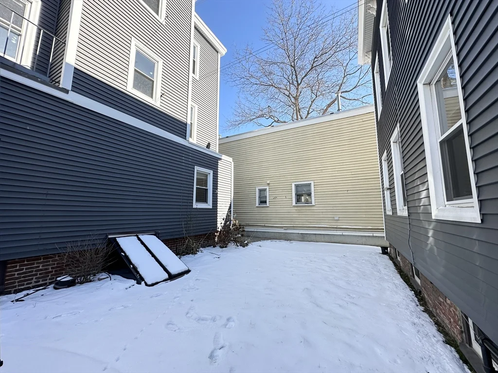 2 bed, 1 bath apartment for rent at 144 Spring St Unit 3F, Kendall Square — photo 11 of 12