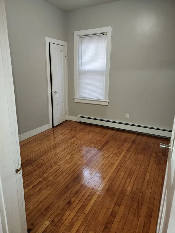 3 bed, 1 bath apartment for rent at 144 Tribou Unit 1, Brockton — photo 4 of 7