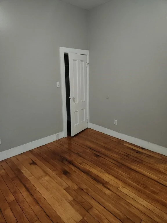 3 bed, 1 bath apartment for rent at 144 Tribou Unit 1, Brockton — photo 5 of 7