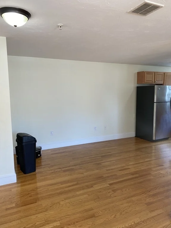 1 bed, 1 bath apartment for rent at 144 Washington St Unit 8, Peabody — photo 3 of 10