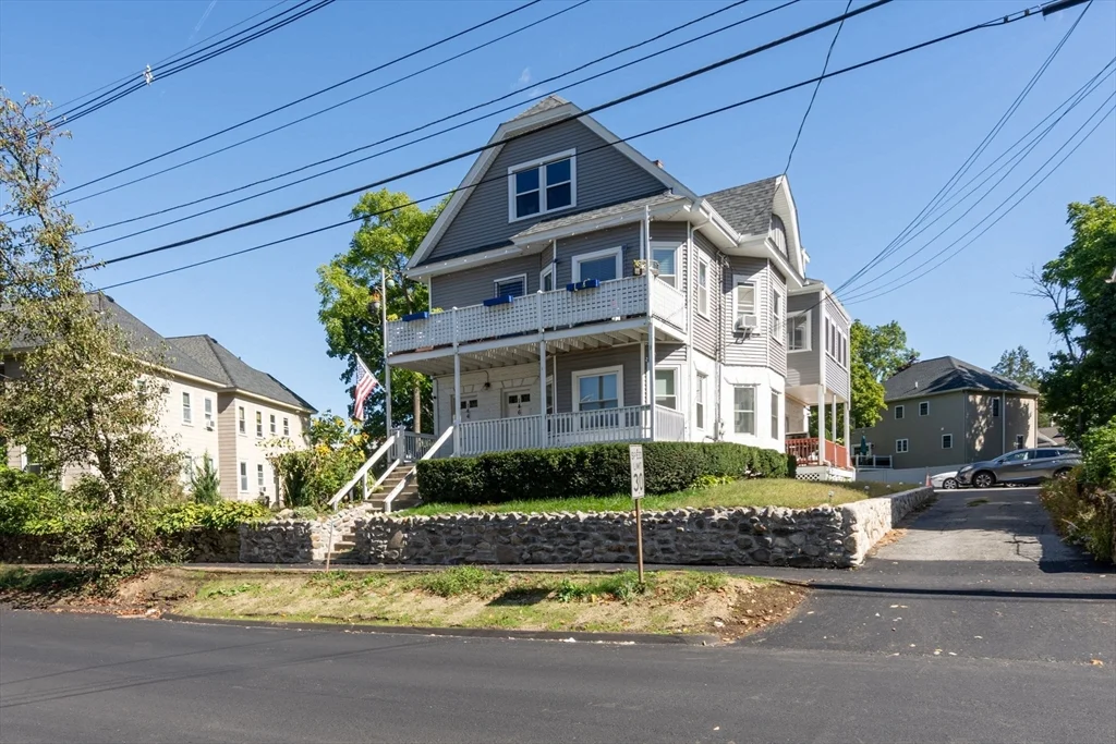 3 bed, 1 bath apartment for rent at 144 Waverly Rd Unit 1, North Andover — photo 3 of 28