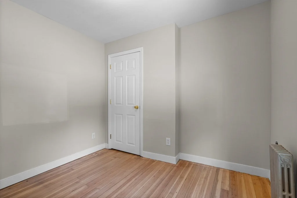 3 bed, 1 bath apartment for rent at 144 Waverly Rd Unit 1, North Andover — photo 25 of 28
