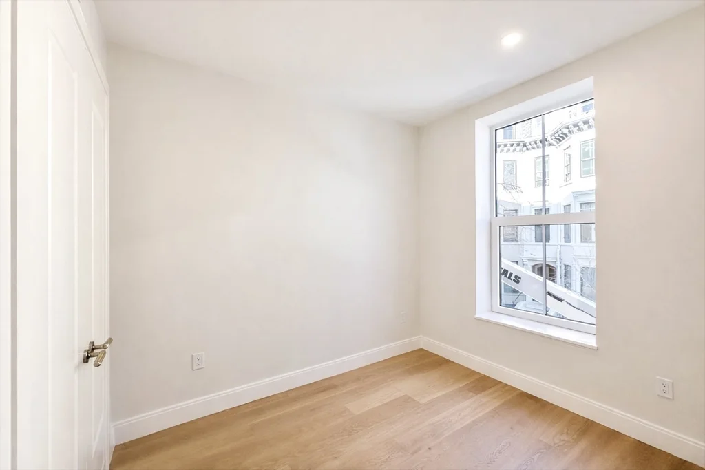 3 bed, 3 bath apartment for rent at 144 Worcester St Unit 3, South End — photo 34 of 37
