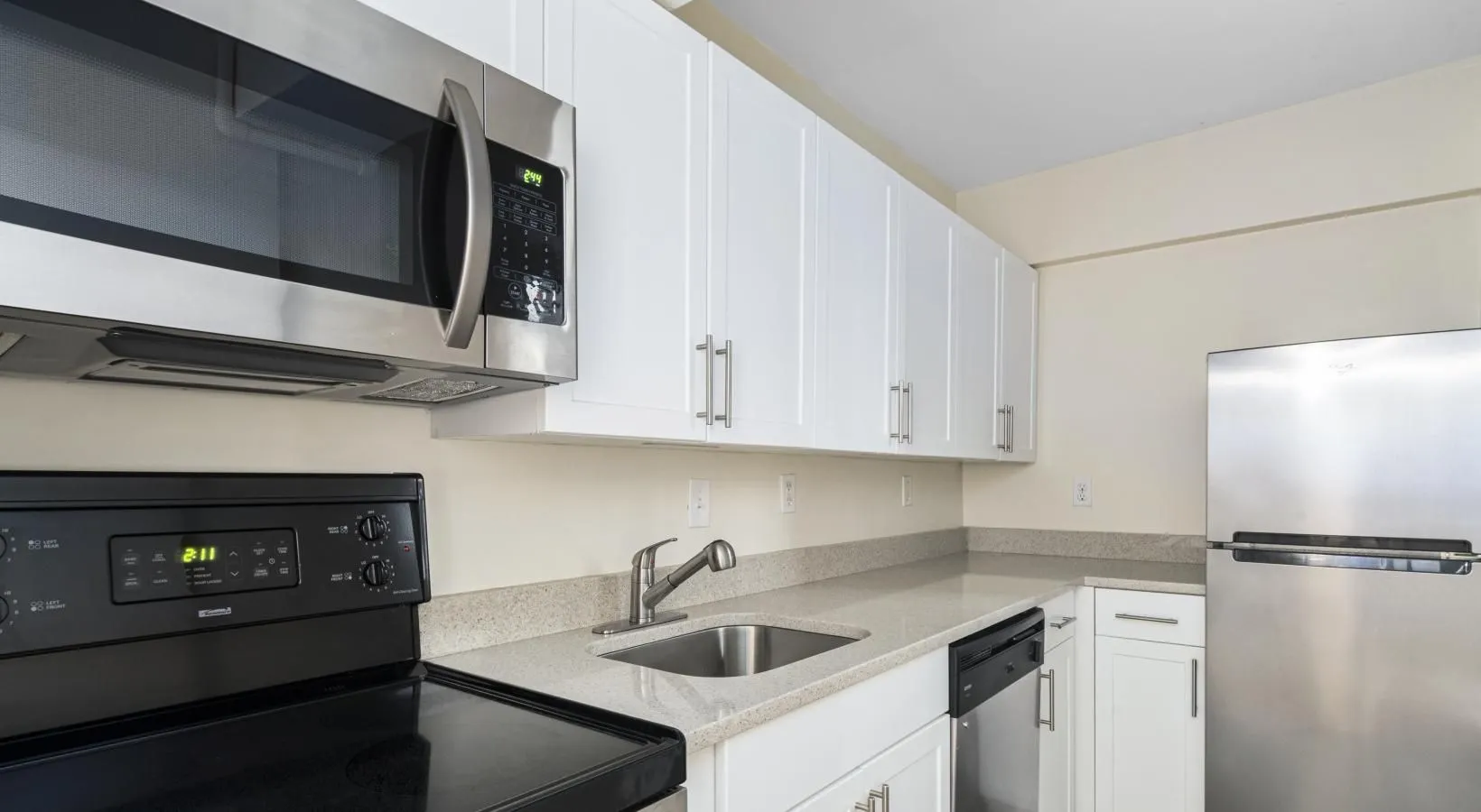 Studio bed, 1 bath apartment for rent at 1440 Beacon St Unit 109, Corey Hill — photo 4 of 14