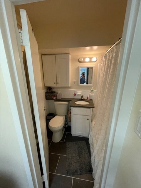 Studio bed, 1 bath apartment for rent at 1440 Beacon St Unit 211, Coolidge Corner — photo 1 of 21